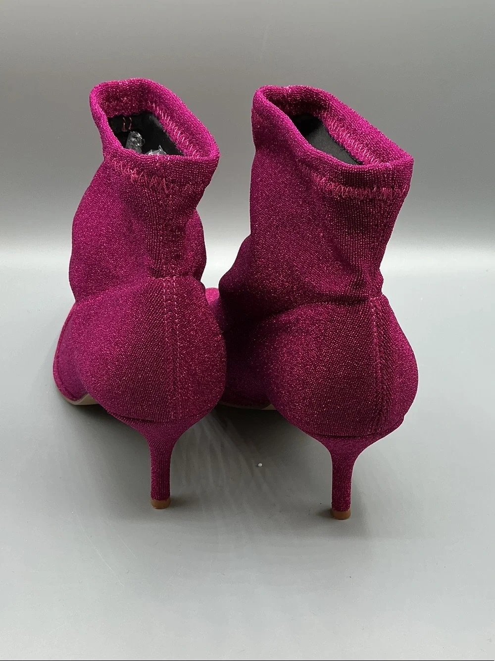 Charles by Charles David Y2K stretchy fuchsia lamé fabric sock booties size 8